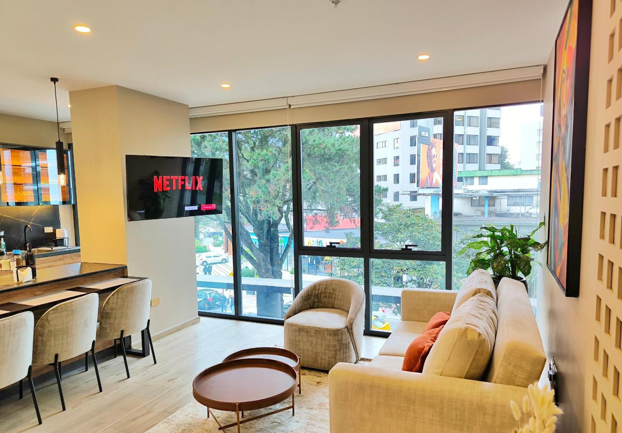 דירות קיטו Republica Del Salvador Coliving Ecuador Xoe מראה חיצוני תמונה
