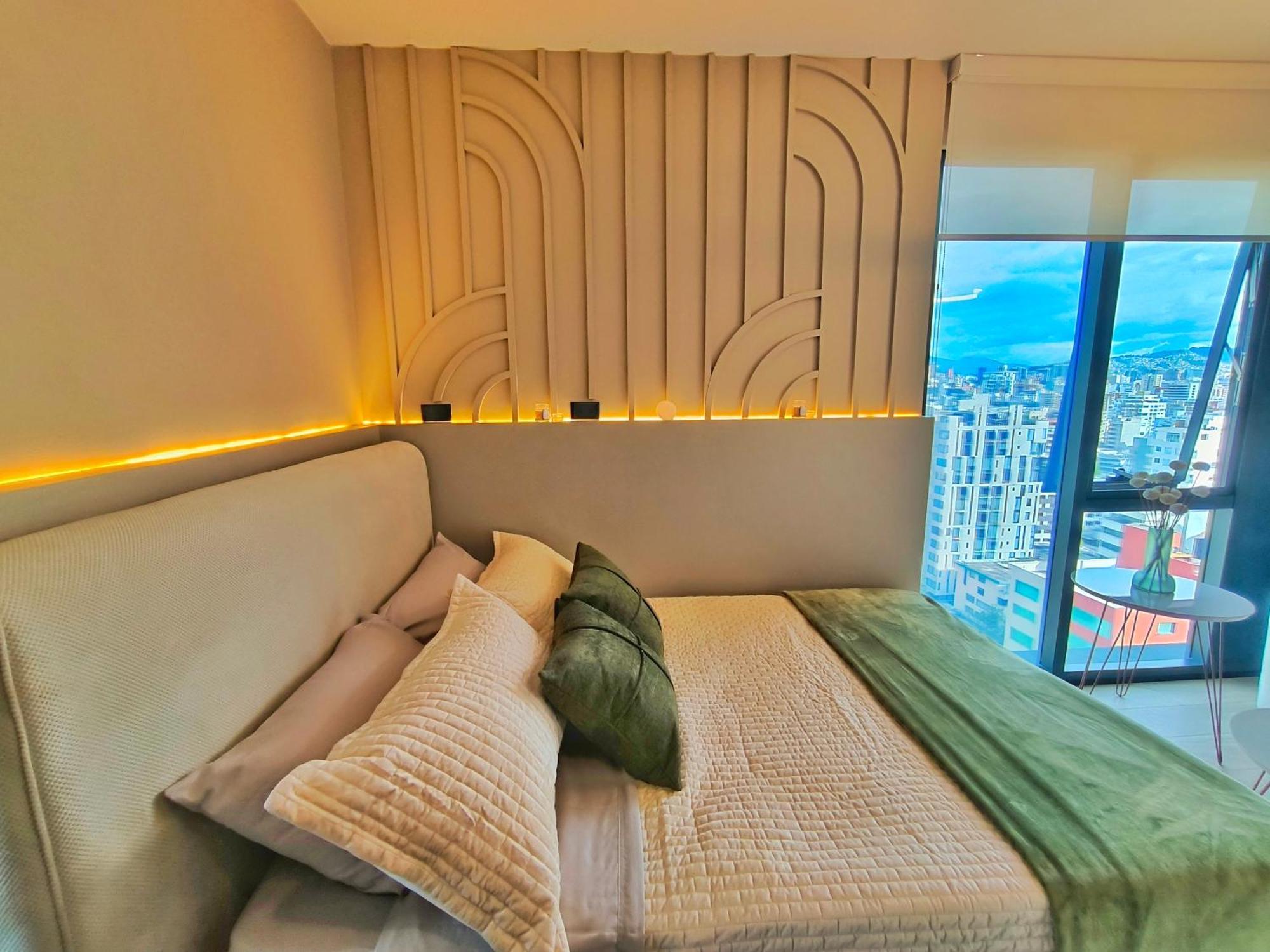 דירות קיטו Republica Del Salvador Coliving Ecuador Xoe מראה חיצוני תמונה
