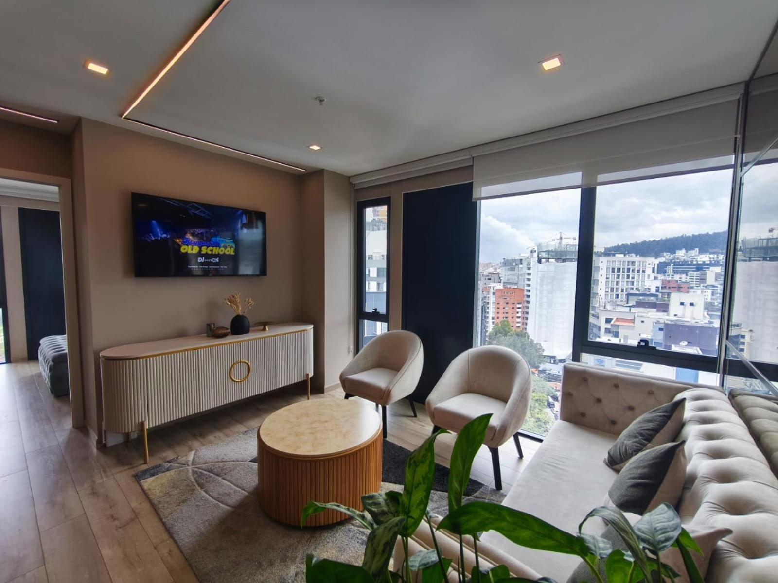 דירות קיטו Republica Del Salvador Coliving Ecuador Xoe מראה חיצוני תמונה